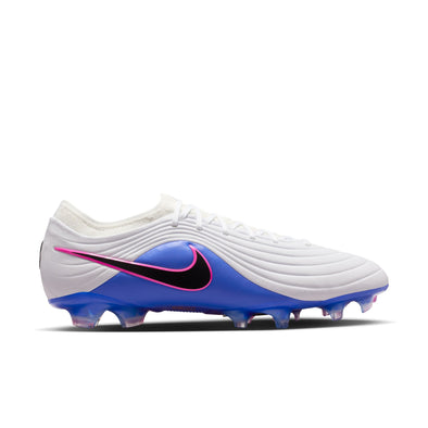 soccer cleats clearance nike