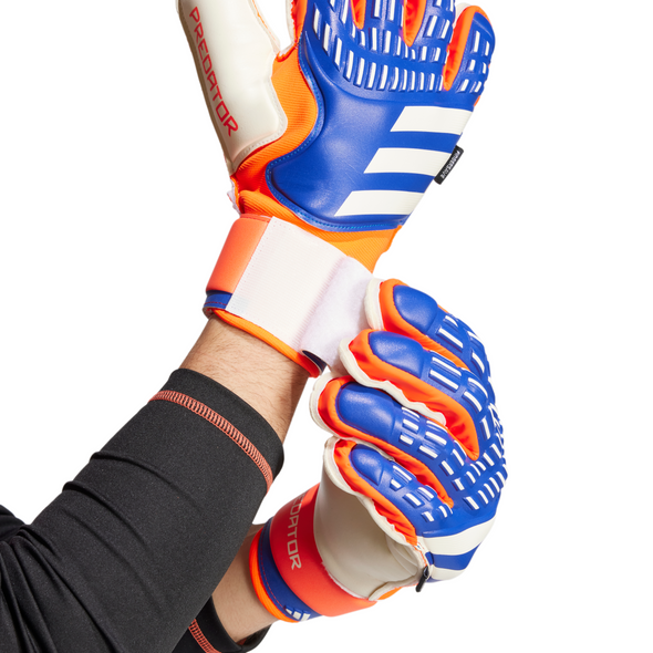 Adidas Predator Match Fingersave Goalkeeper Gloves