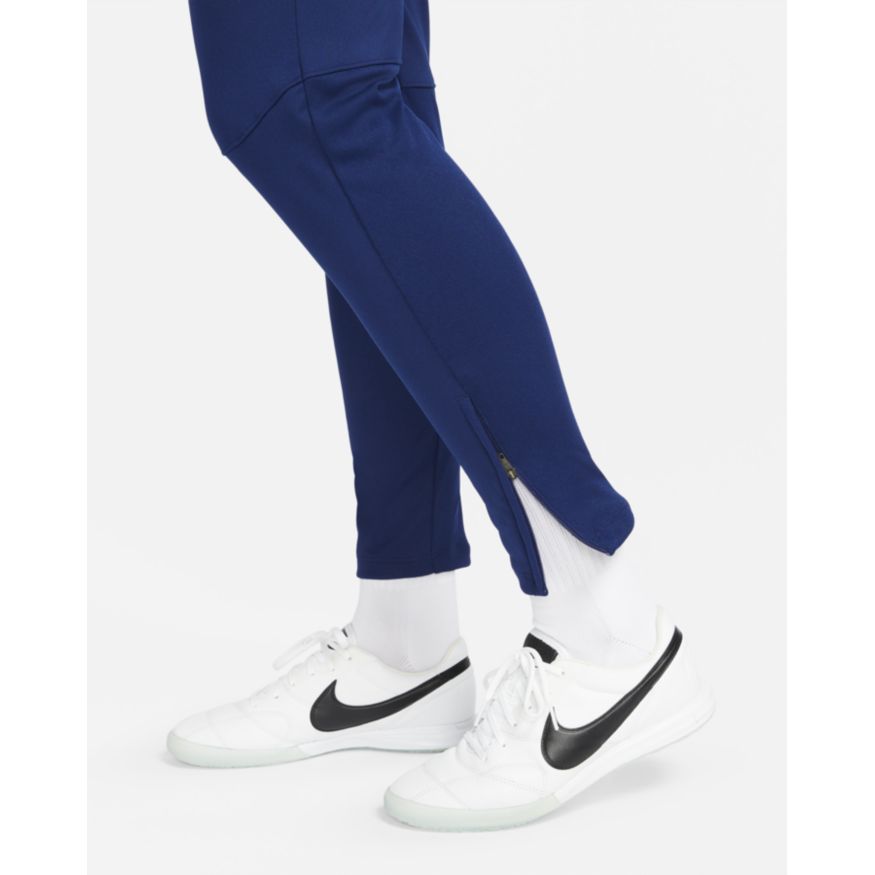 Nike Therma-FIT Academy Winter Warrior Knit Soccer Pants WOMEN'S