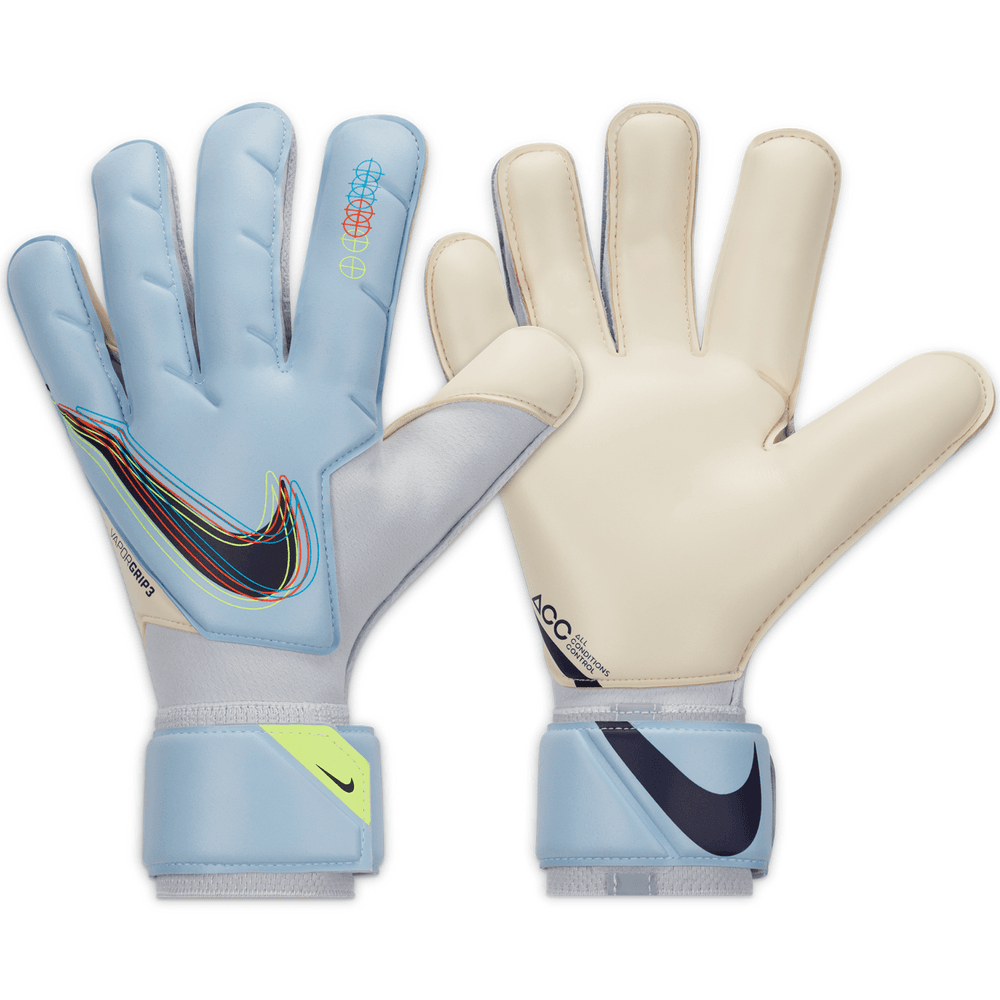 Nike soccer top goalie gloves